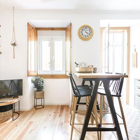 Feel Home In This Stunning Renovated Nest In Graca Lisboa Εξωτερικό φωτογραφία